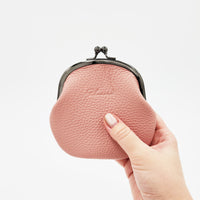 手縫いのがま口（初代）　ピンク