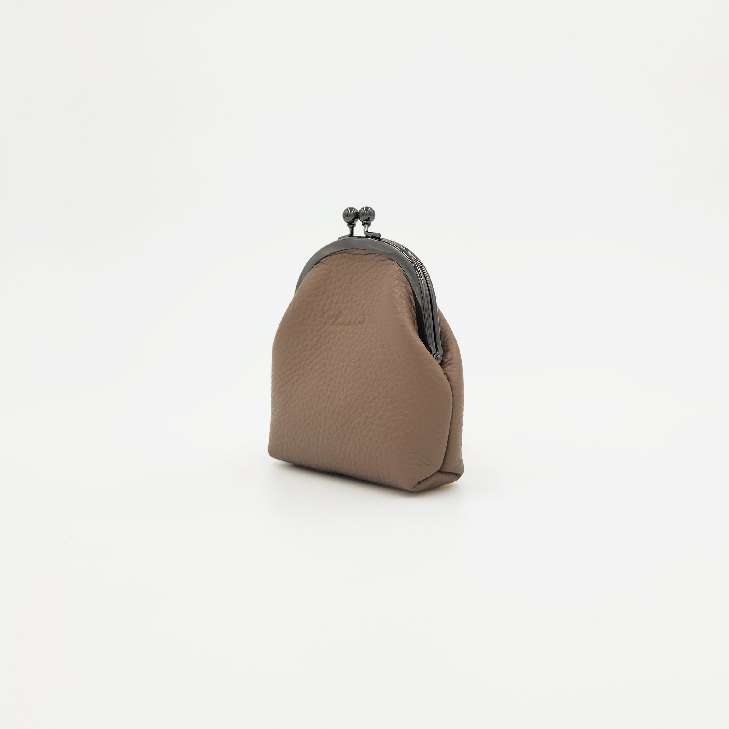 手縫いのがま口（R）　グレージュ