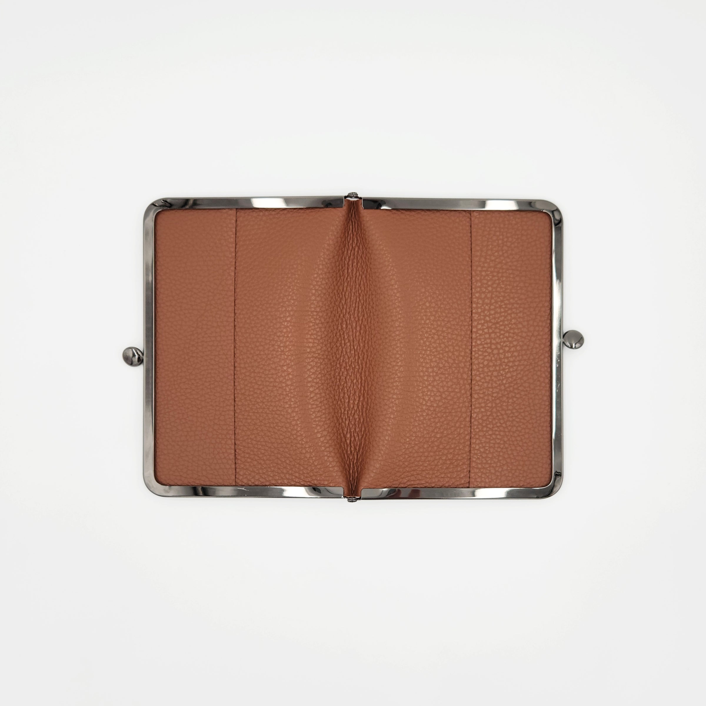 マルチケース　ブラウン