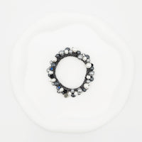 ビーズシュシュ　ブラック×シルバー