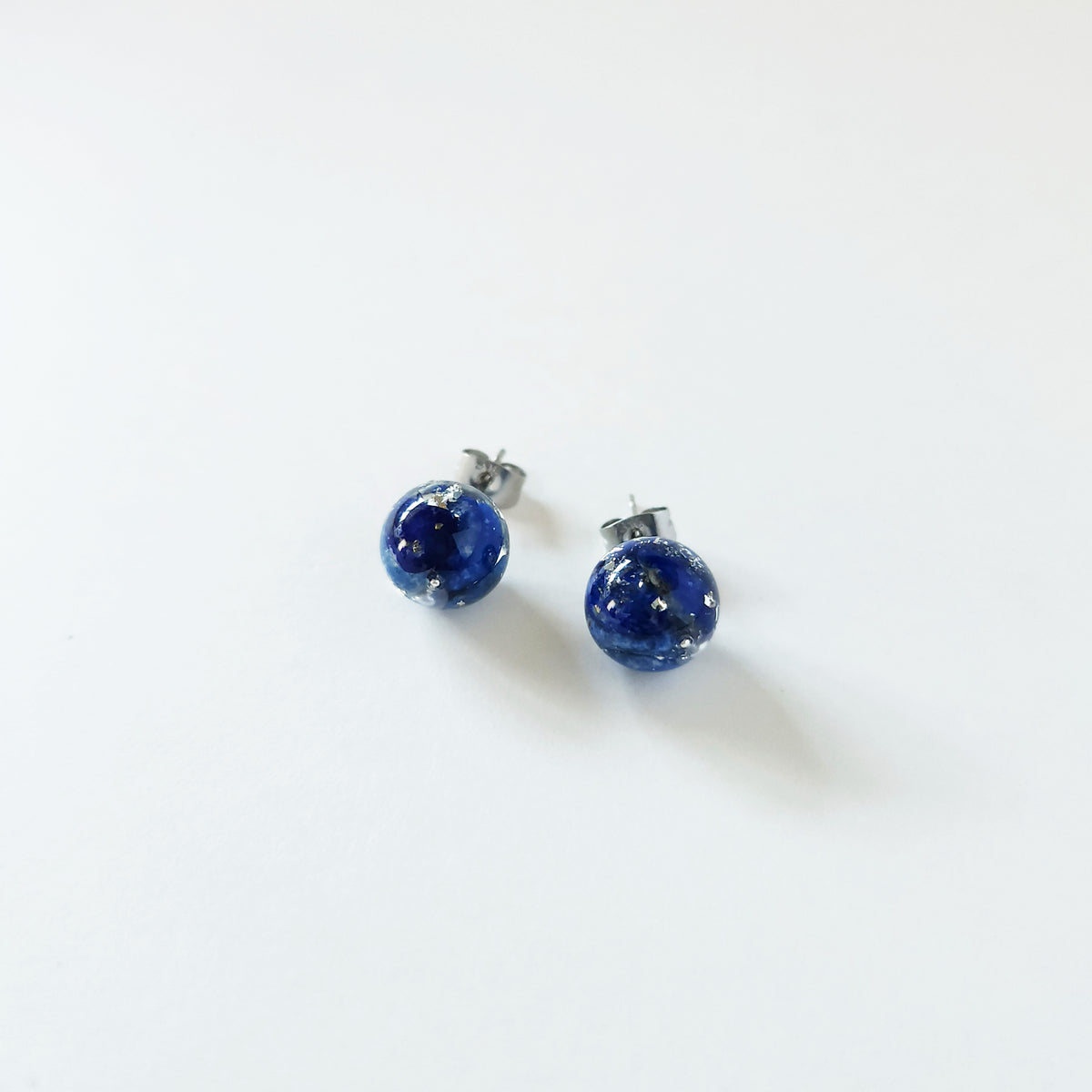 天然石（ラピスラズリ）× 丸 ピアス or イヤリング – Rhumore