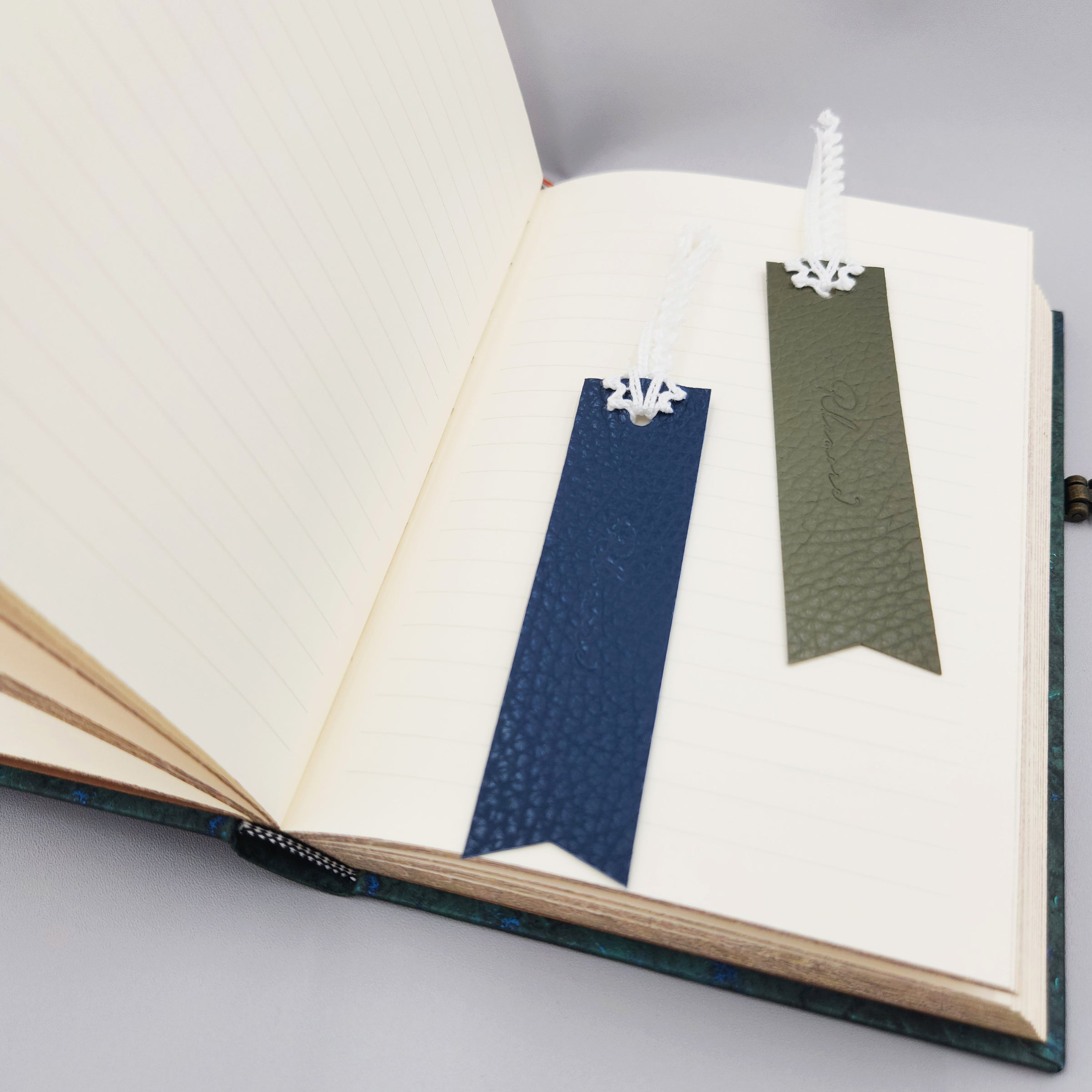 ブックマーカー　Dark＆Muted color