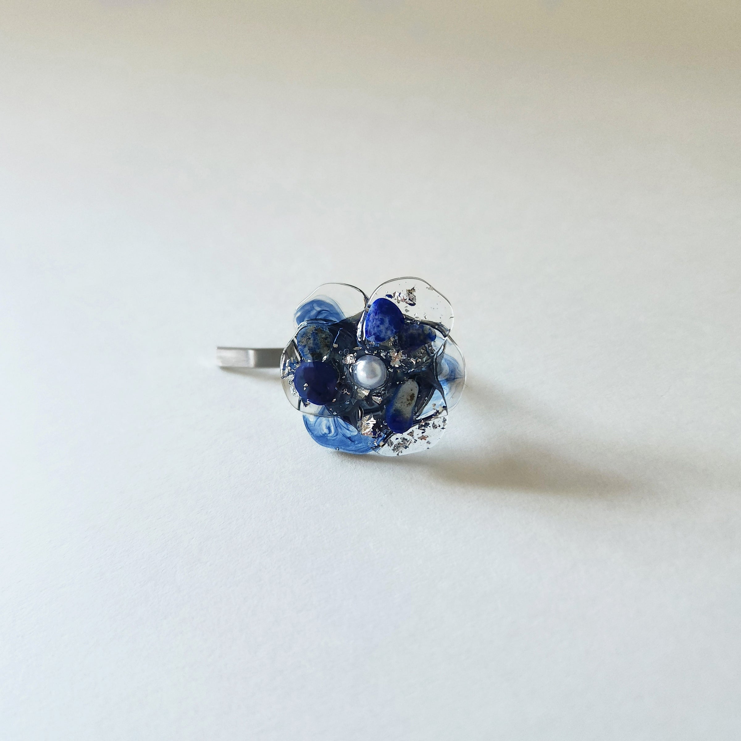 天然石（ラピスラズリ）× 花　ポニーフック