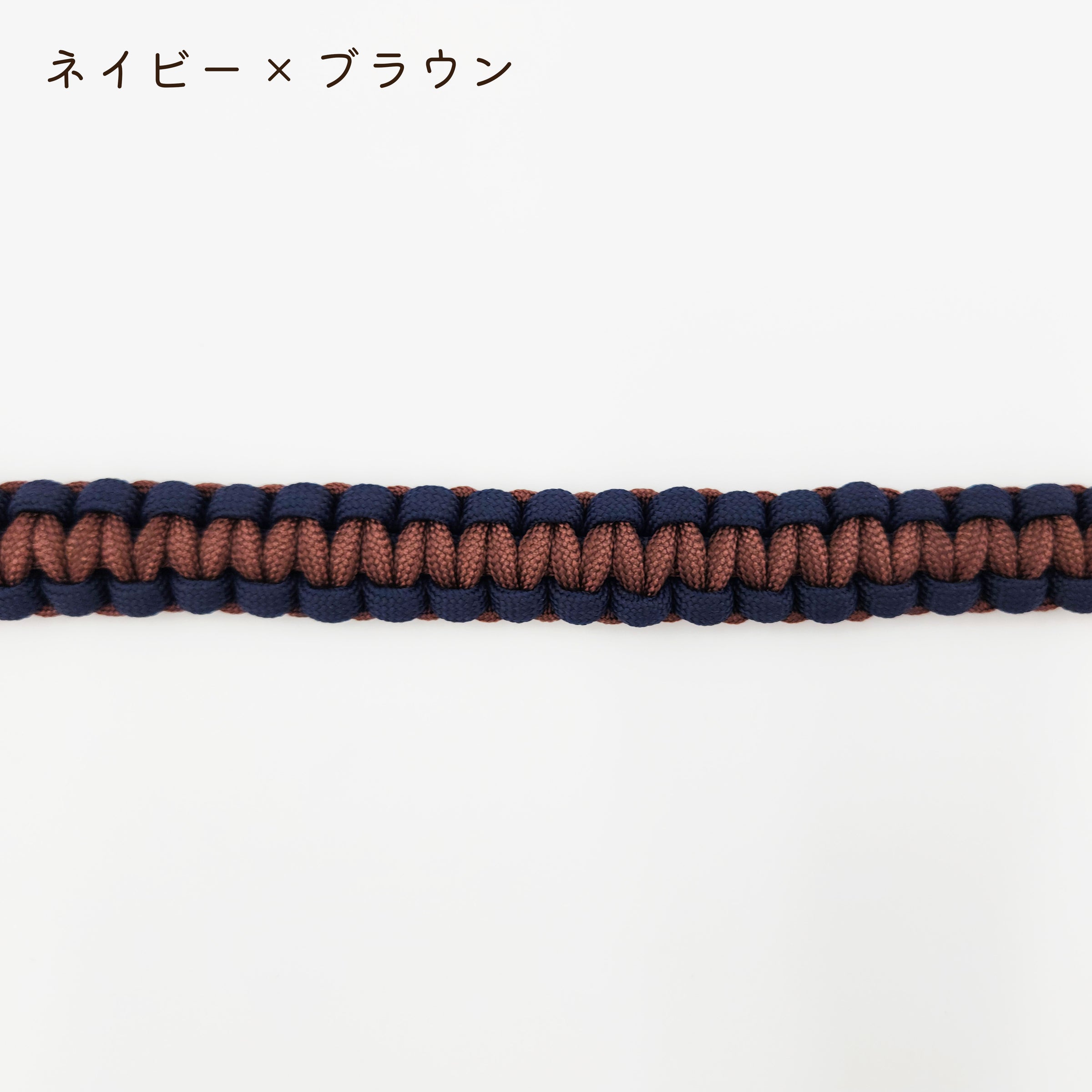 手縫いのがま口バッグ　ブルー