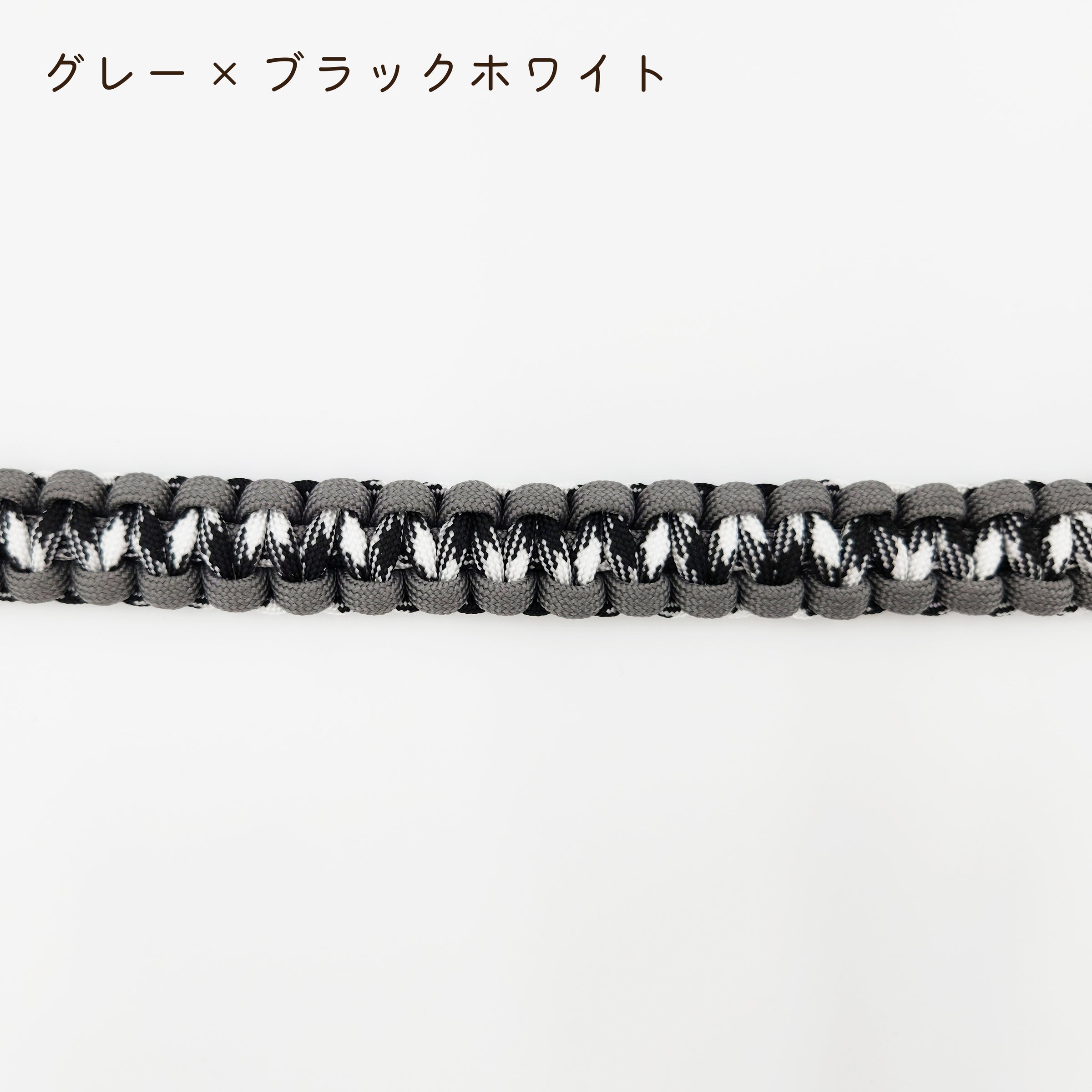 手縫いのがま口バッグ　ブルー