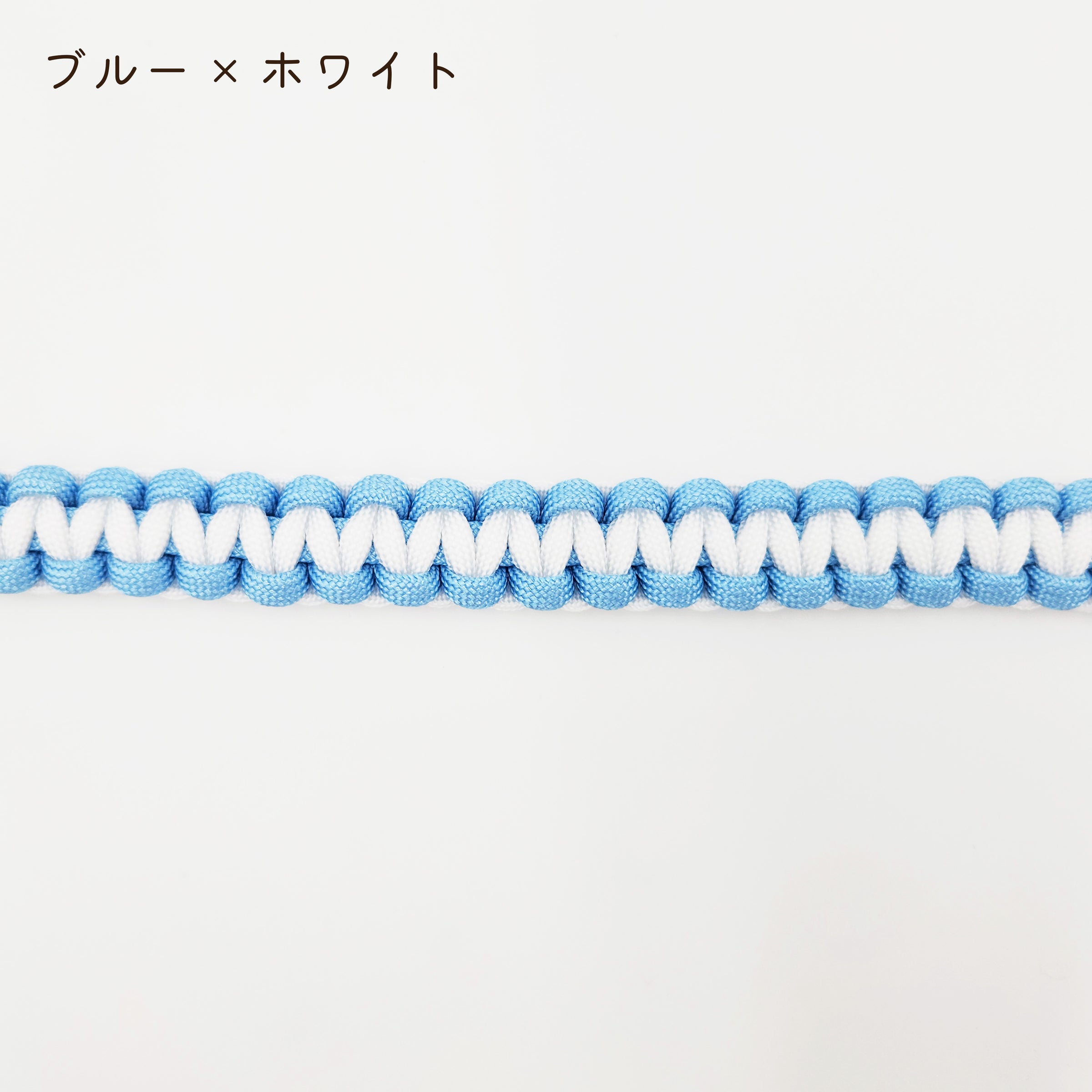 手縫いのがま口バッグ　ブルー