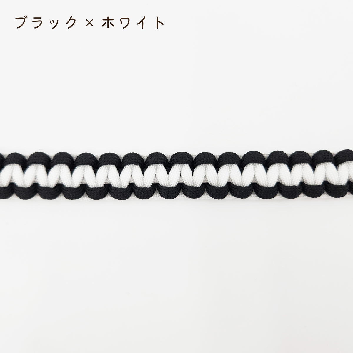 手縫いのがま口バッグ　ブルー