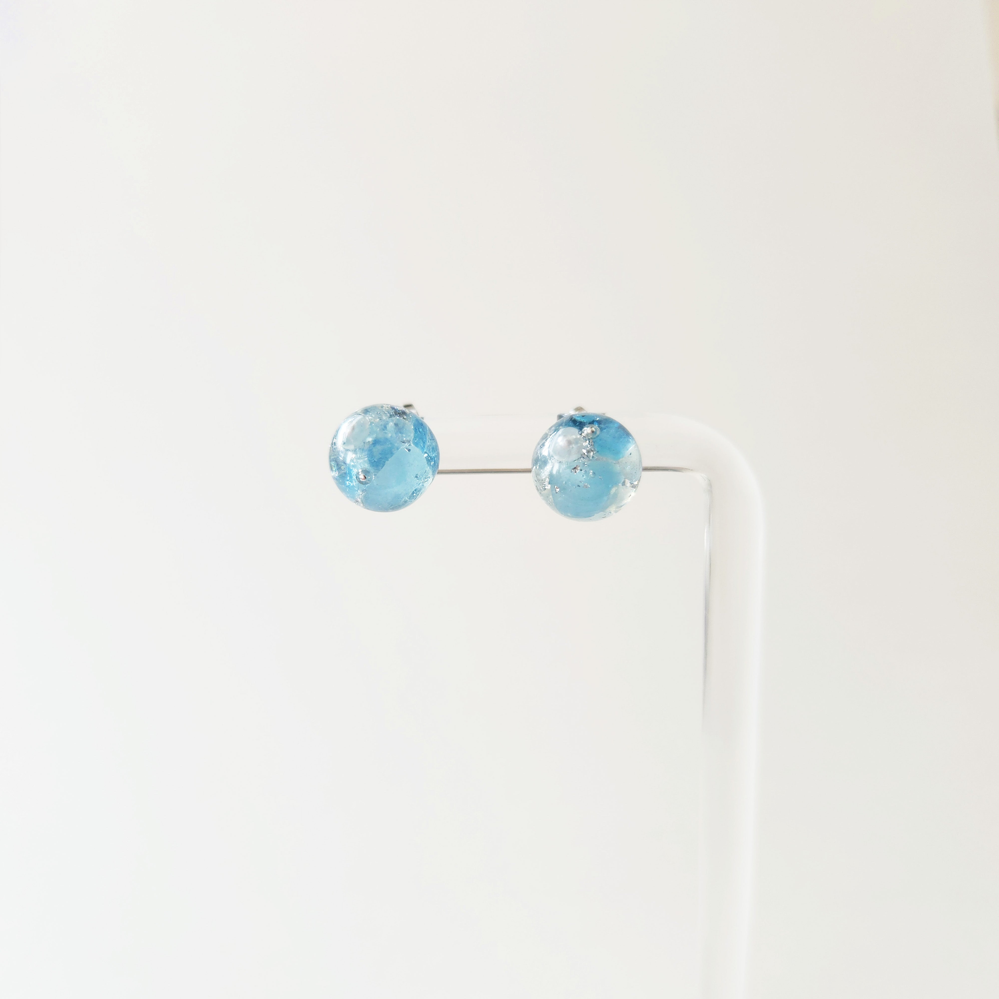 天然石（アクアマリン）× 丸 ピアス or イヤリング – Rhumore