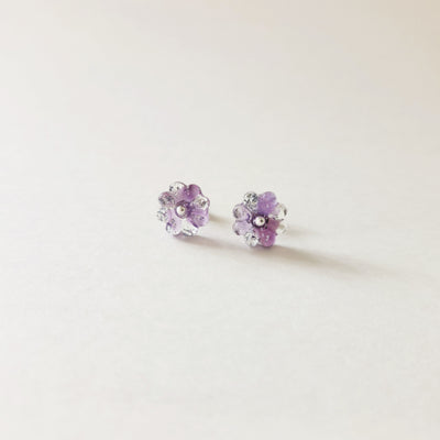 天然石 × 菊　ピアス / イヤリング
